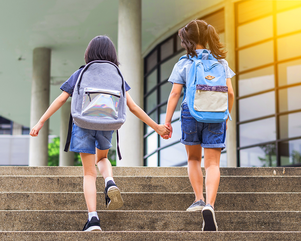 SKT, SK텔레콤, ZEM, 잼, 코로나19, 우리아이, 안심등교, 스마트폰, EBS데이터팩, EBS, 면마스크, 손소독제, 초등학생, 등교