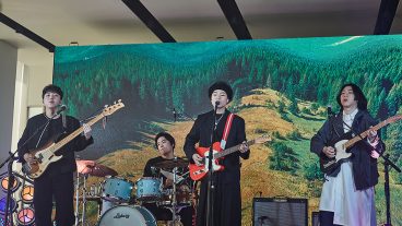 SKT, SK텔레콤, 널위한응원가, SURL, 데이브레이크, 빛, GOON, 고온, 설