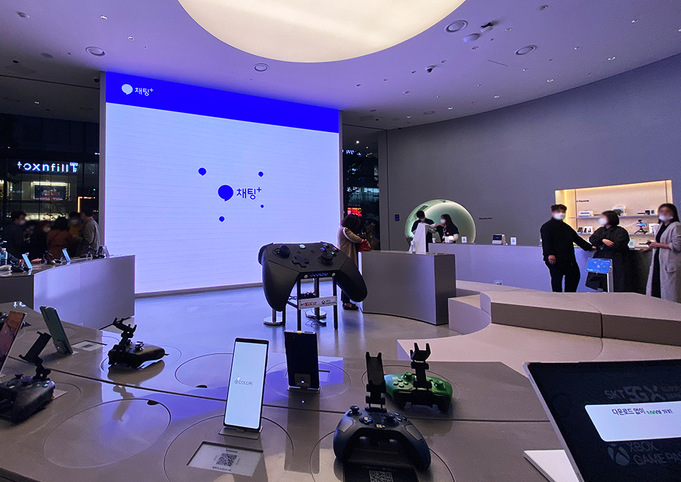 T팩토리, 티팩토리, 스마트폰자판기, 홍대핫플