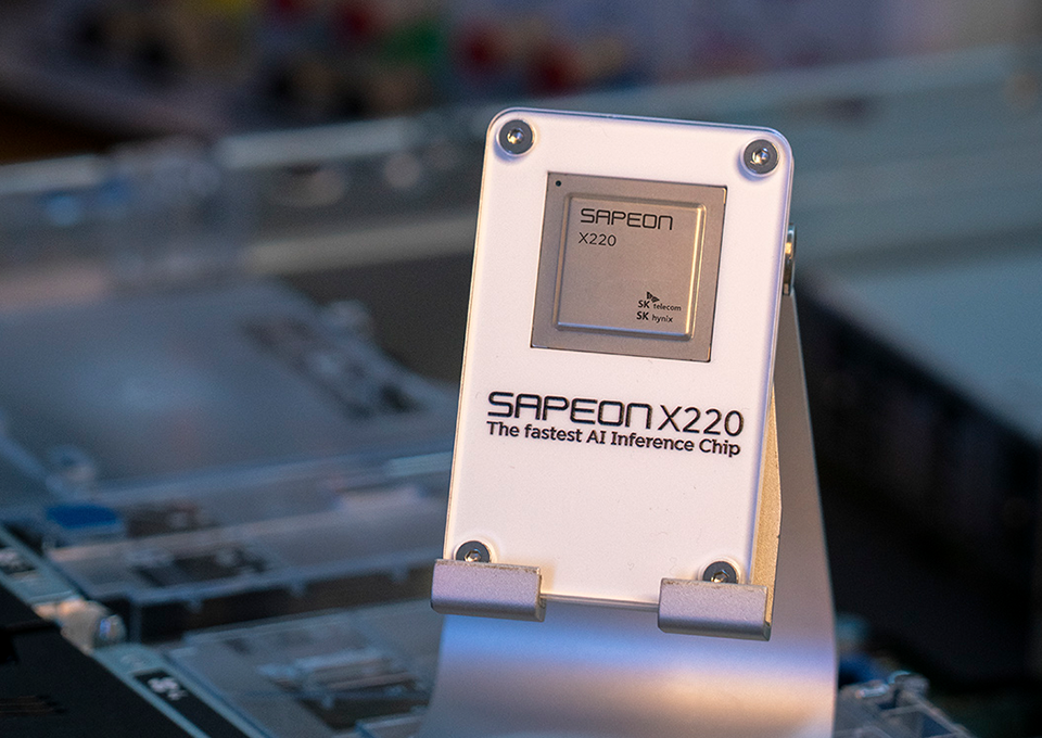 SAPEON X220, 사피온 X220, AI 반도체, 인공지능 반도체, NPU