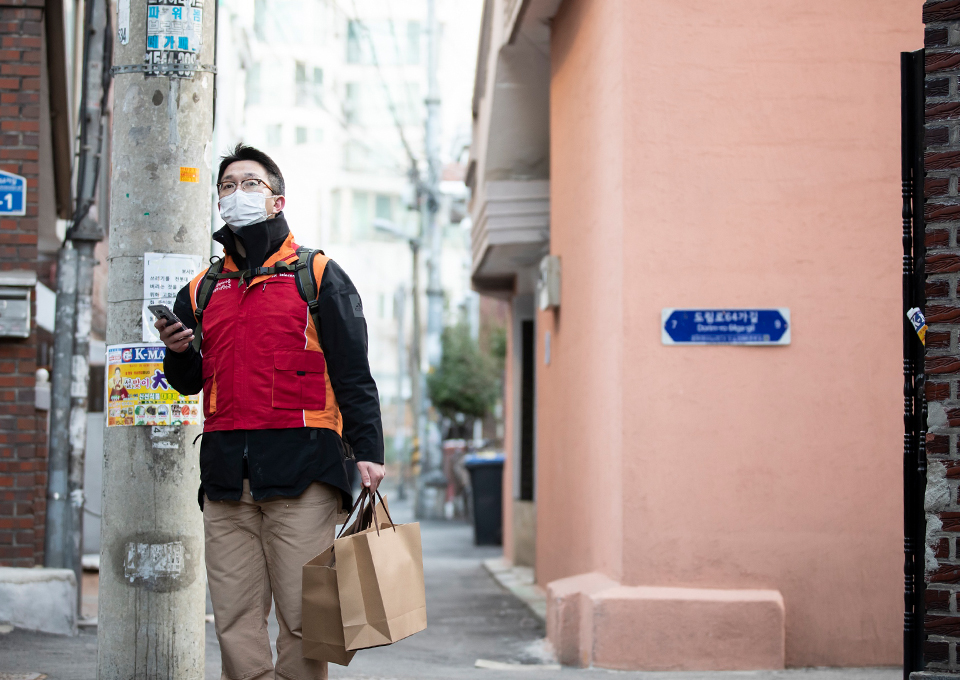 skt, sk텔레콤, 온택트 프로젝트, 행복도시락, 어르신 도시락 배달, 한 끼 나눔 온택트 프로젝트