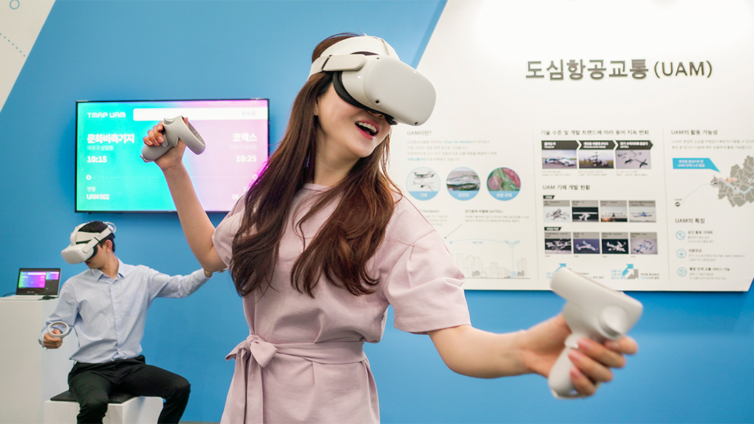 0610_SKT뉴스룸_플라잉카청사진_PC_01