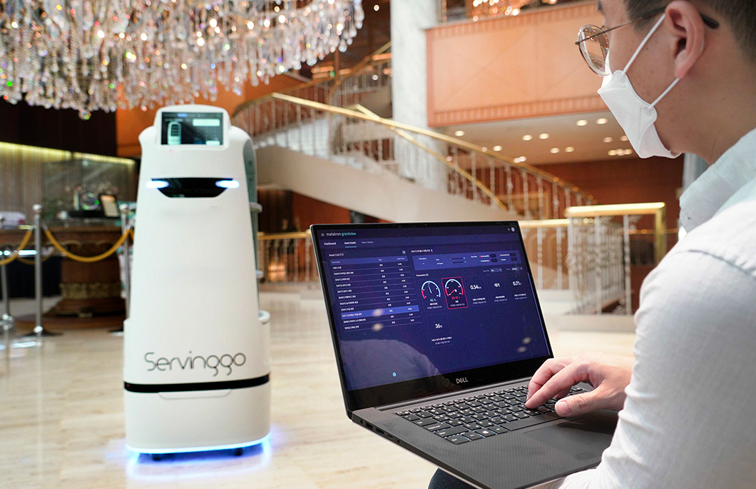 0627_SKT뉴스룸_AI서빙로봇_PC_06