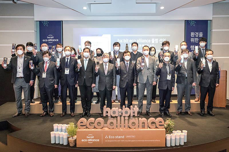 ‘일회용 플라스틱컵 줄이기’ 민관 뭉쳤다