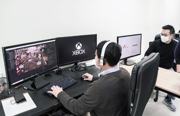 네오버스, Xbox, 티노게임즈