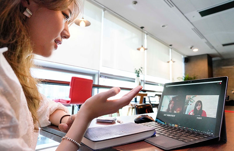 SKT, 1:1 ‘In:tact 채용 상담’ 실시