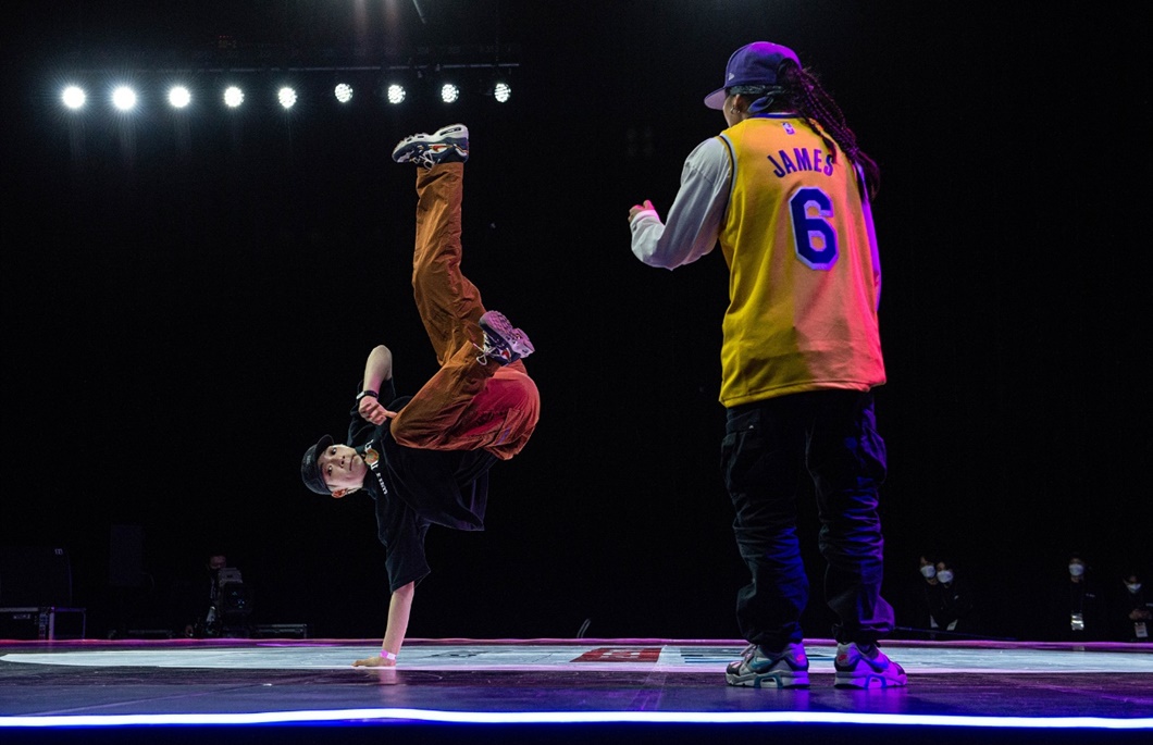 브레이킹, 브레이킹스포츠, 비보잉, 진조크루, SKT 비보이 후원, SKT 브레이킹 후원, Jinjo Crew, 김헌우, wing, 브레이킹 K 파이널, 파리올림픽