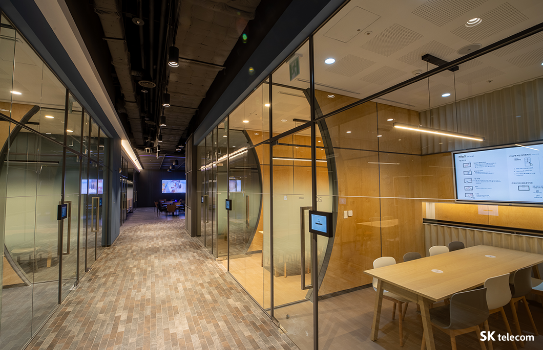 SKT2.0, 더라운지, 더테이블, 소통, 휴식, SKT문화, 소통과 협업문화