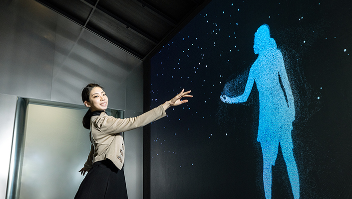 COMO, ESG, 미디어아트, 고아라