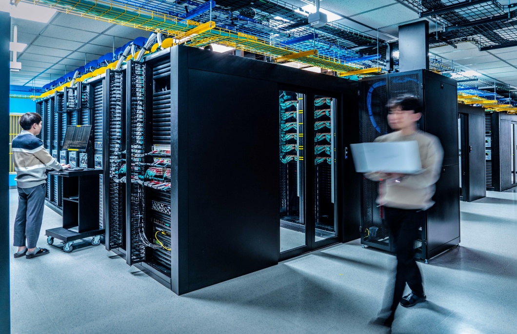 타이탄, 에이닷, 슈퍼컴퓨터, AI, 일상의디지털메이트, AI