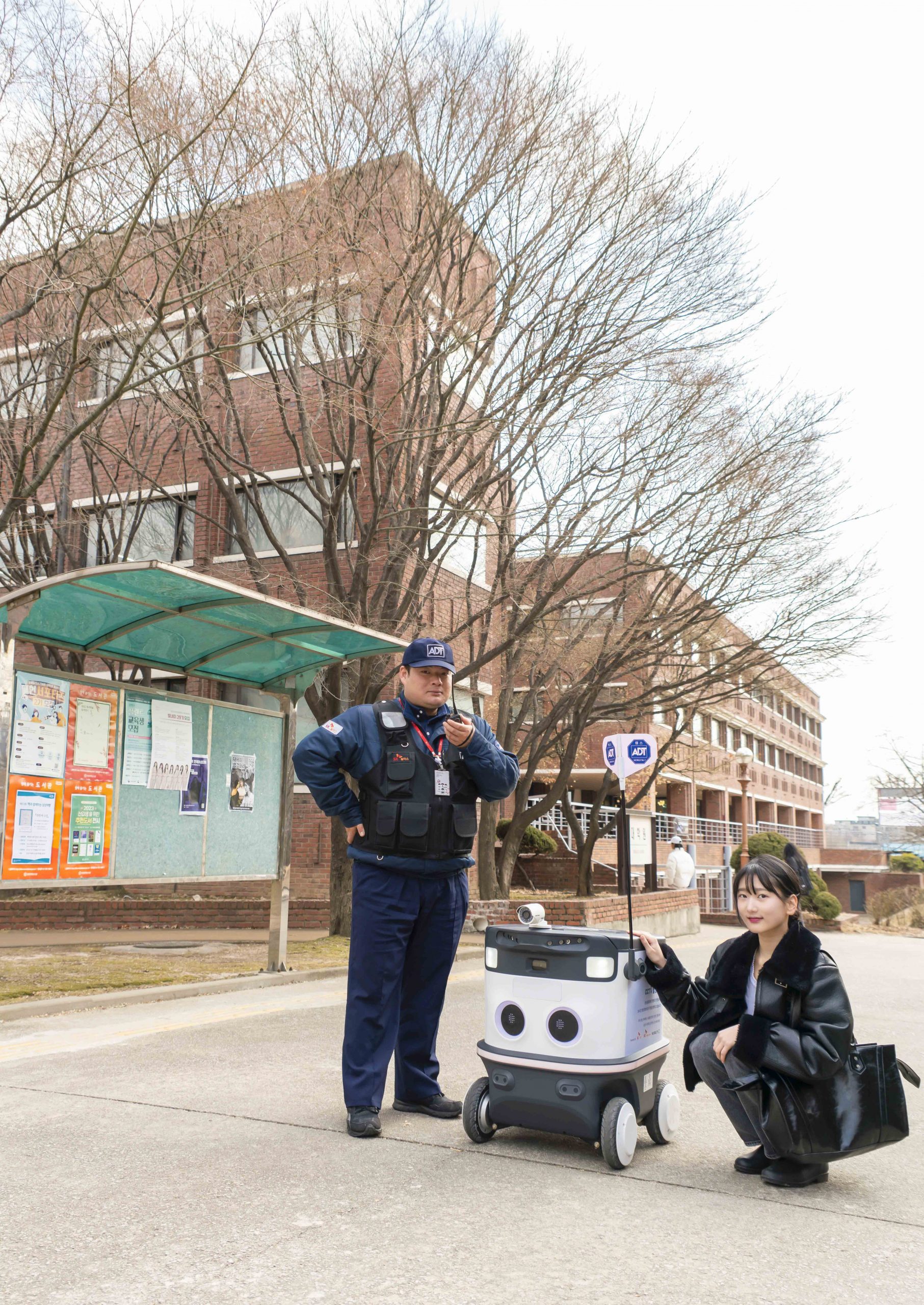 로봇, 뉴비, 자율주행, 자율주행_AI순찰로봇, AI, 뉴빌리티, SK쉴더스, 자율주행로봇