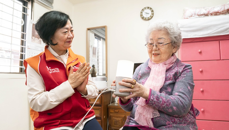 AI 돌봄 서비스 긴급 구조 500건 돌파