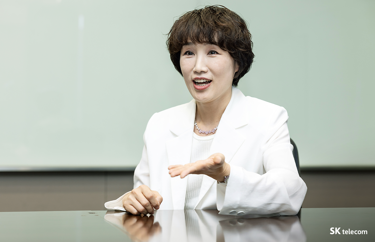 에버랜드 튤립으로 물든 T타워… SKT-에버랜드 미디어아트 상호 교류 협약식