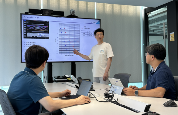 SKT ‘이동통신의 모세혈관’ 프론트홀 기술 진화 선도한다