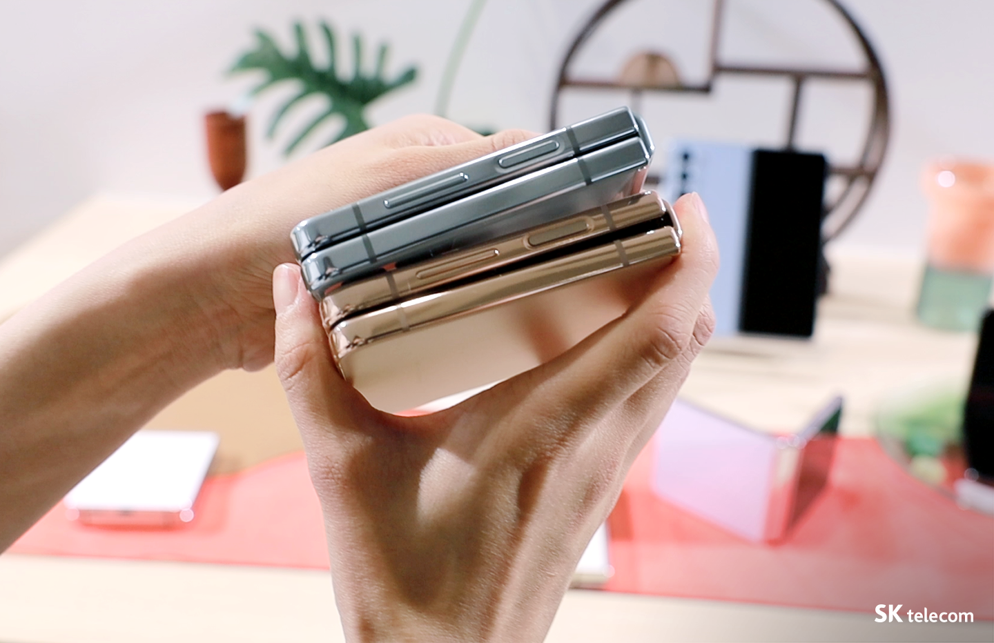 주연 “완성도 높인 갤럭시 Z 폴드5 & 커버 디스플레이 확 커진 갤럭시 Z 플립5”