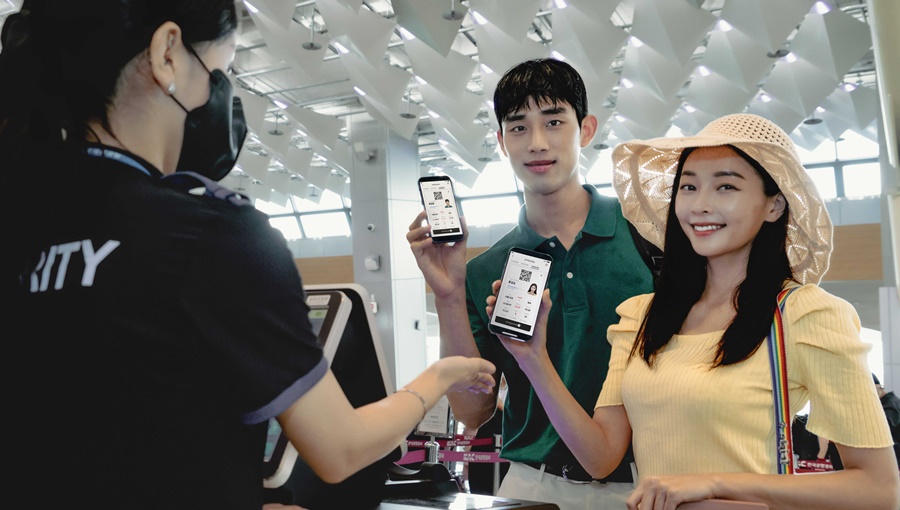 신분증∙탑승권이 PASS앱 속으로 ‘쏙’ 국내선 탑승 한번에 PASS하세요~