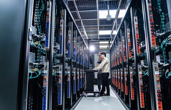 SKT 기업·공공用 멀티LLM AI추진