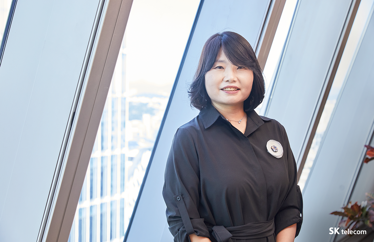 독거 어르신과 AI의 행복한 동행, ICT 케어매니저가 도와드립니다