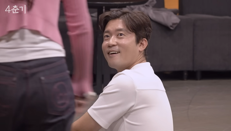 영상 가상현실 그녀를 실제로 만난 김대호의 숨길 수 없는 본심_MO