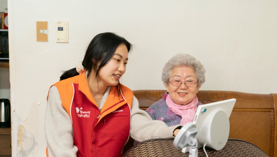 SKT AI 스피커 활용 인지훈련 두뇌톡톡 성과 입증