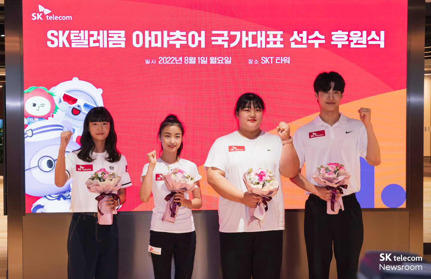 “기록 단축의 원동력 팬들의 응원이죠” 수영 ‘에이스’ 황선우 인터뷰