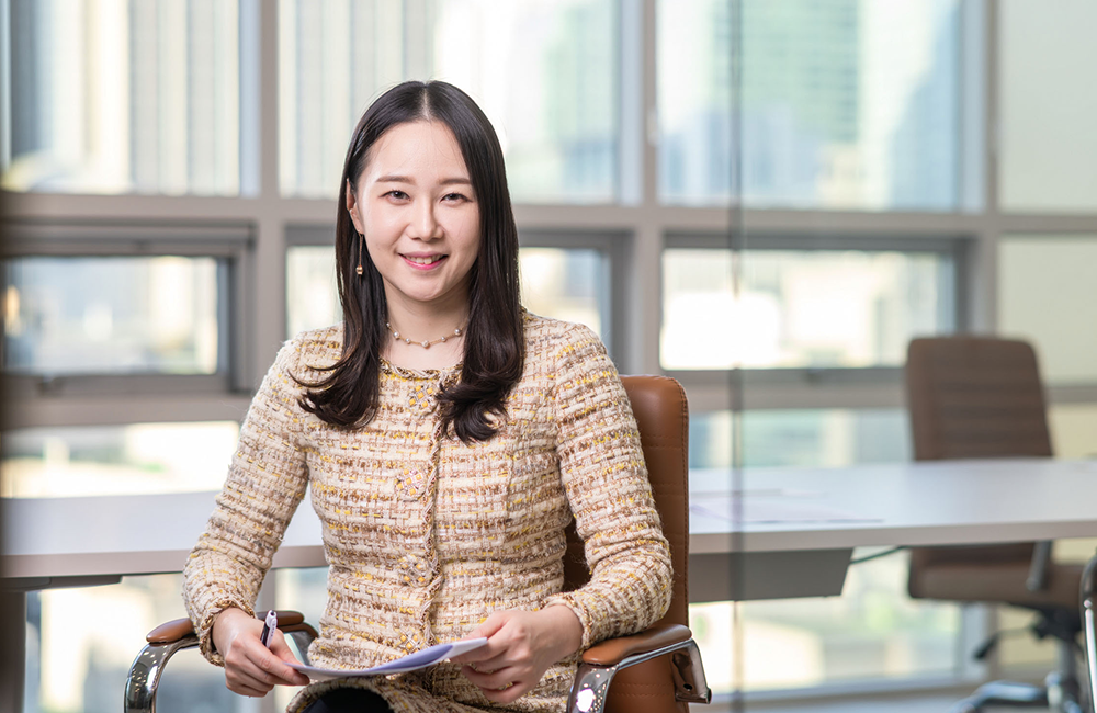 AI 톡터뷰 판사 출신 문유진 변호사에게 AI 판사를 묻다