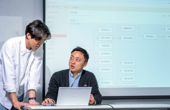 SKT AI 기반 B2B사업 확대 속도낸다