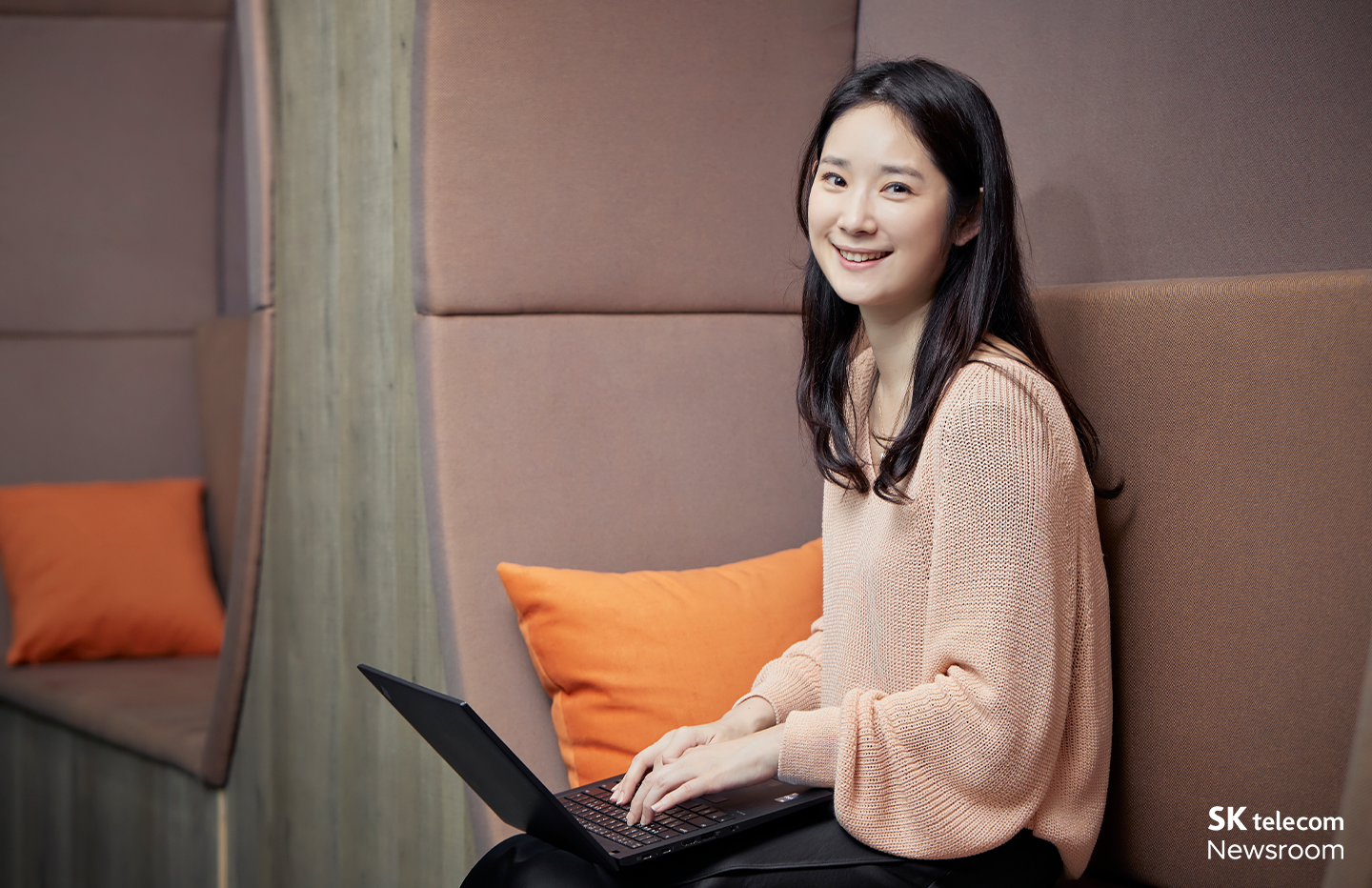 세계 여성의 날 AI로 미래를 바꾸는 여성들 SKT 구성원들의 이야기_04