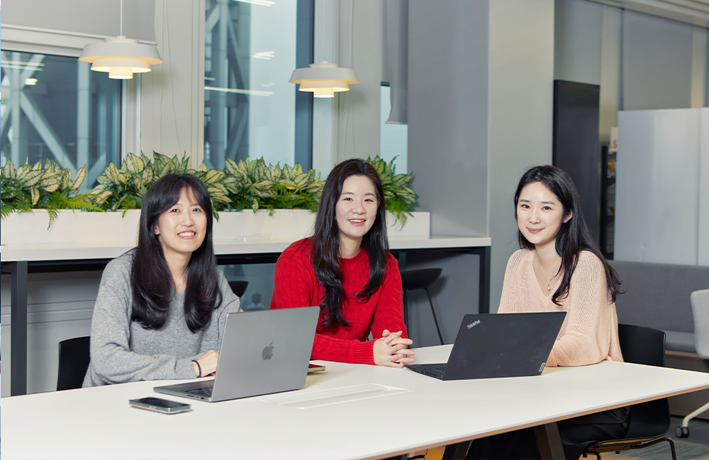 세계 여성의 날 AI로 미래를 바꾸는 여성들 SKT 구성원들의 이야기_pc