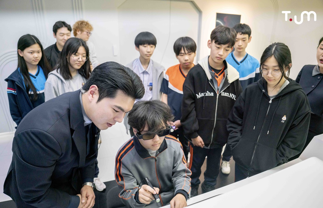 AI꿈나무들 SKT 티움(T.um) 찾았다