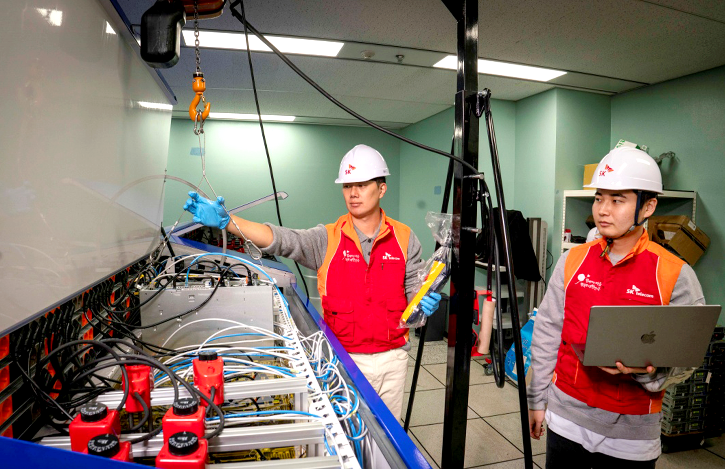 AI시대 환경을 지키는 SKT 탄소 저감 기술 소개_01