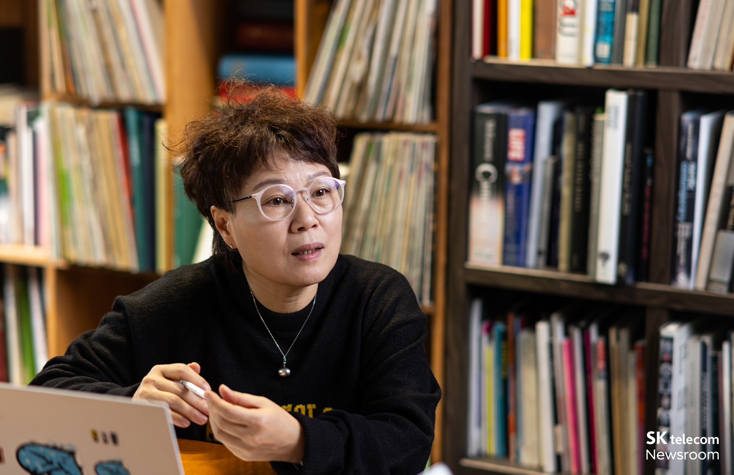 AI 톡터뷰 임안나 사진작가에게 AI 시대에 사진작가의 역할을 묻다