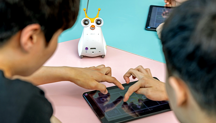 장애 청소년들과 함께하는 따뜻한 AI 코딩 행복AI코딩스쿨