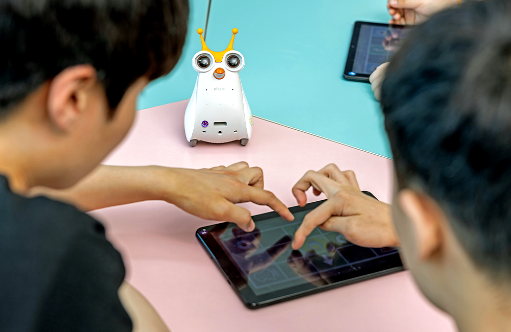 장애 청소년들과 함께하는 따뜻한 AI 코딩 행복AI코딩스쿨