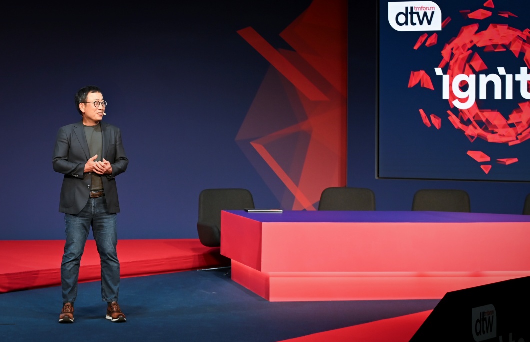 SKT 유영상 CEO 글로벌 통신동맹 ‘원팀’으로 AI 혁신의 길 열어갈 것