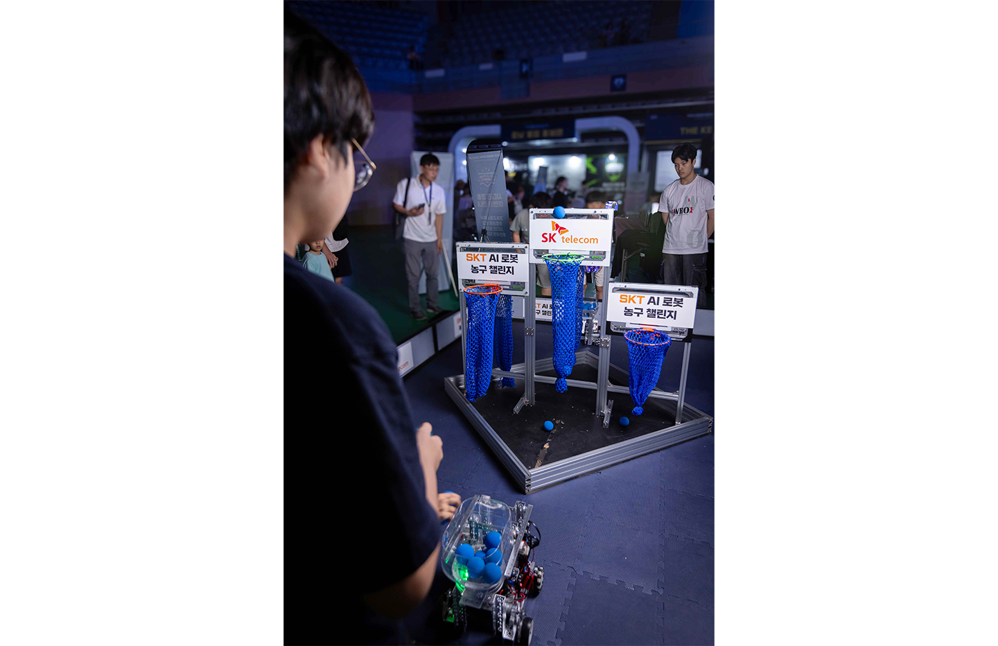 SKT AI 로봇 농구 대회로 AI 장벽 낮췄다