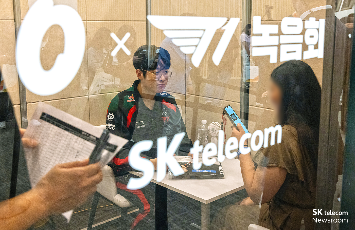 SKT 0청년과 T1 ‘제오페구케’의 만남 0×T1 녹음회 팬미팅 현장