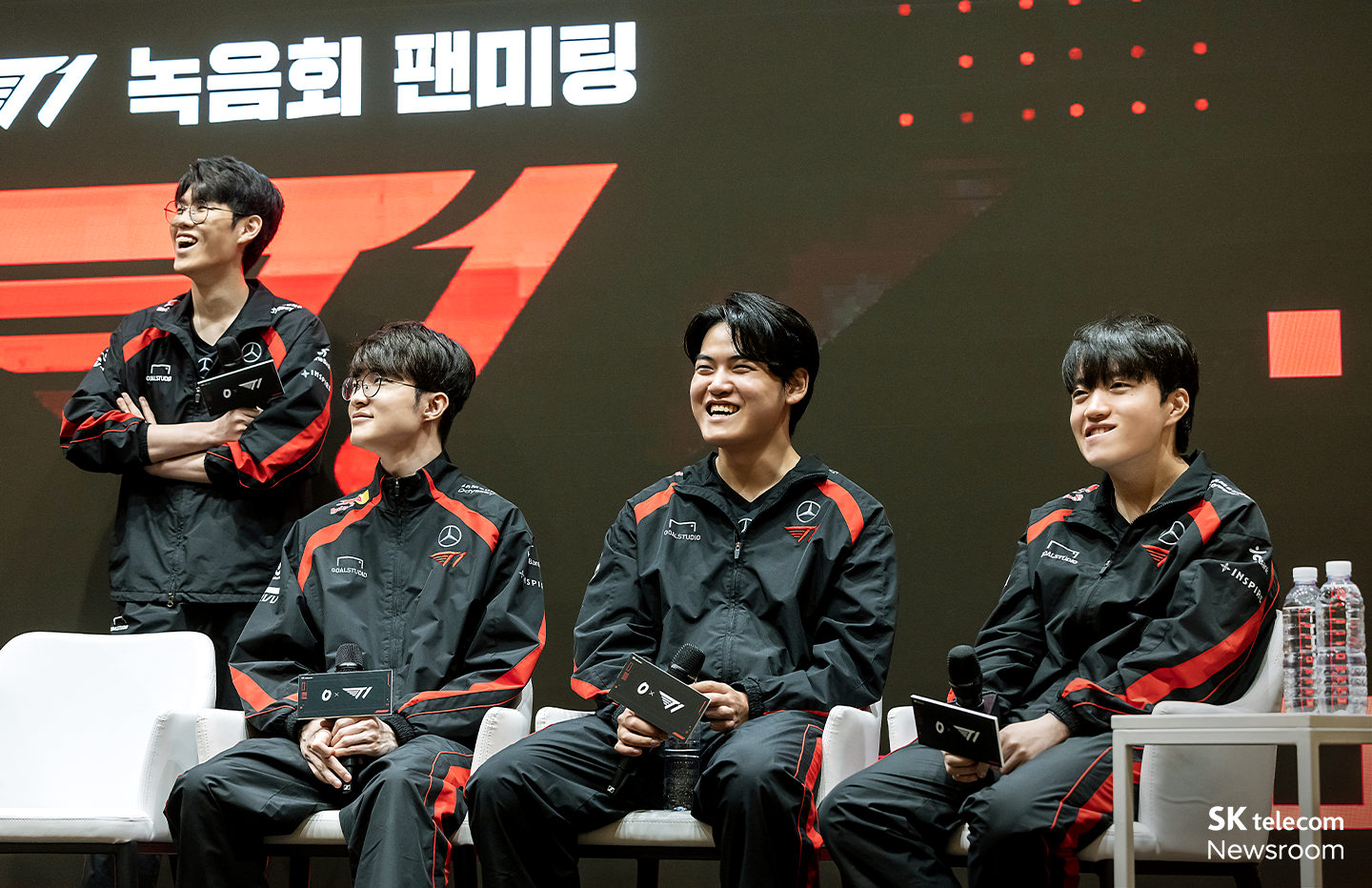 SKT 0청년과 T1 ‘제오페구케’의 만남 0×T1 녹음회 팬미팅 현장