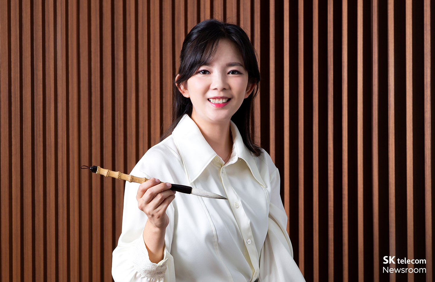 [AI 톡터뷰] 서예가 이정화에게 “AI가 표현한 먹의 농담”에 대해 묻다