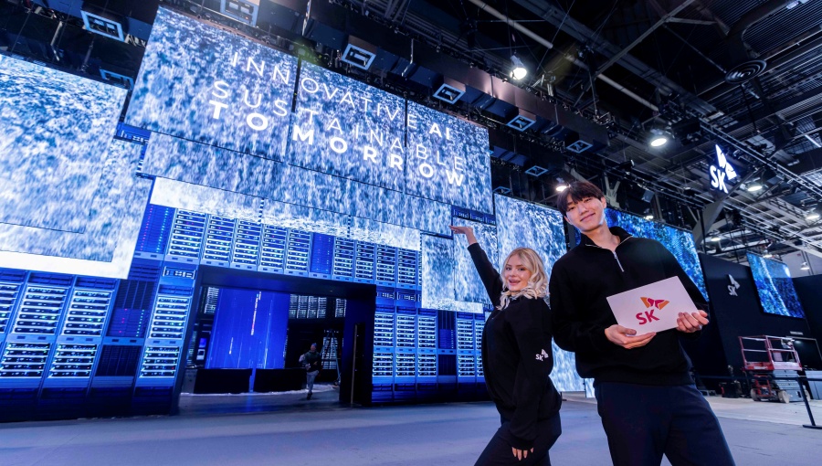 SKT 혁신적 AI 기술, CES 사로잡는다