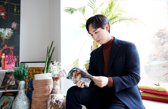 AI 톡터뷰 정우철 도슨트에게 AI 시대, 도슨트의 역할에 대해 묻다_pc