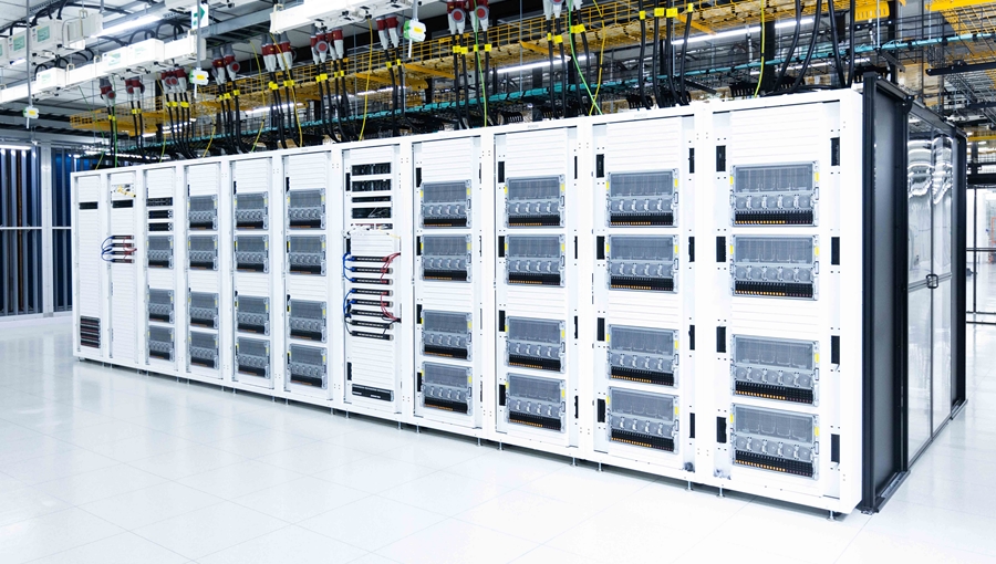 SKT AI 인프라 시장 공략 가속