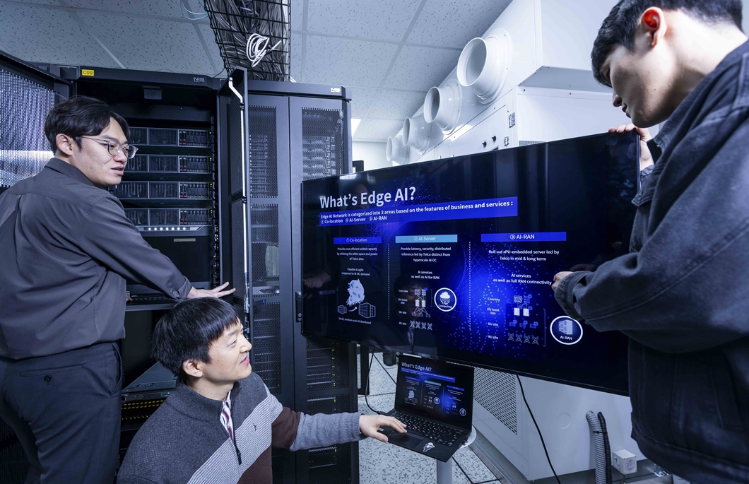 SKT AI 로 가치 높인 통신 기술 MWC25에서 선보인다