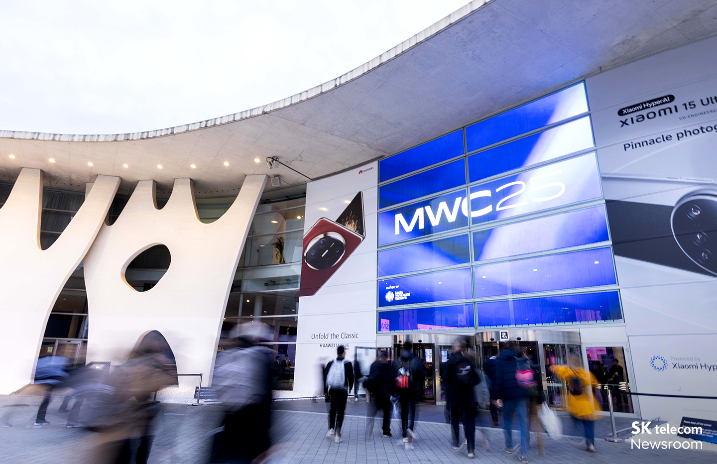 미래를 앞당기는 혁신적인 AI MWC25 SKT 부스 살펴보기