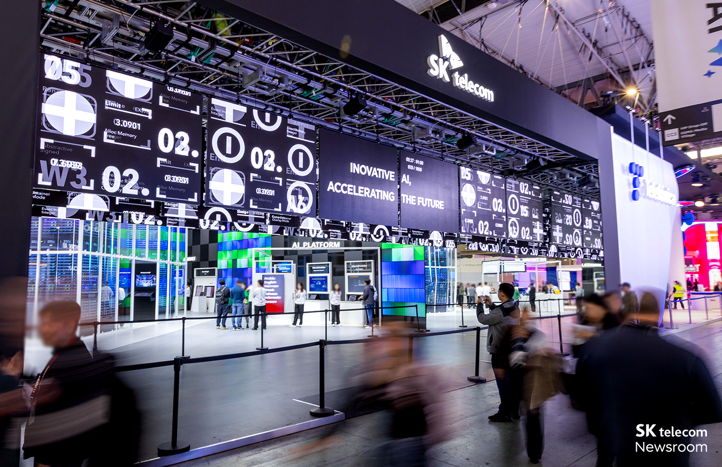 미래를 앞당기는 혁신적인 AI MWC25 SKT 부스 살펴보기