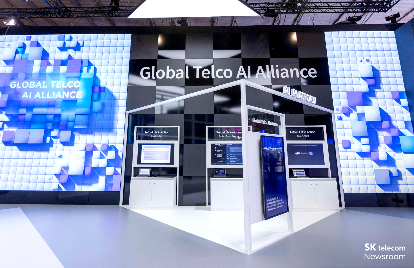 미래를 앞당기는 혁신적인 AI MWC25 SKT 부스 살펴보기