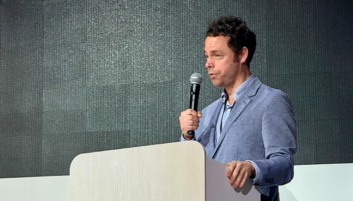 “텔코 LLM으로 상담 서비스 품질 높일 것” – 에릭 데이비스 AI Tech Collaboration 본부장