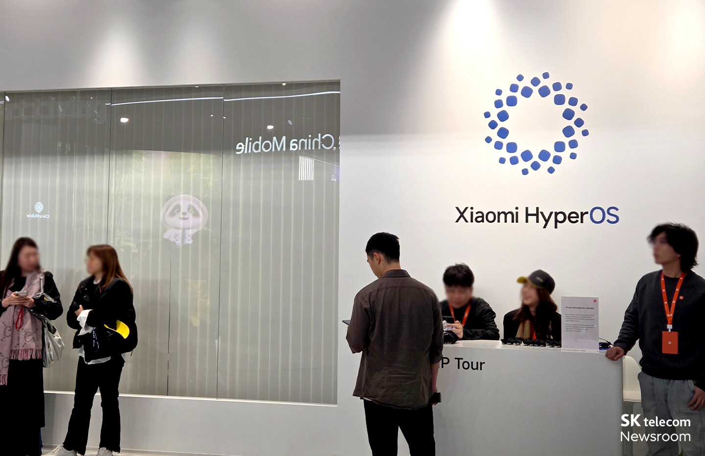 MWC25에서 미래를 만나다! SKT·SKB 24년 신입구성원(Junior Talent)들의 글로벌 AI 혁신 탐방기