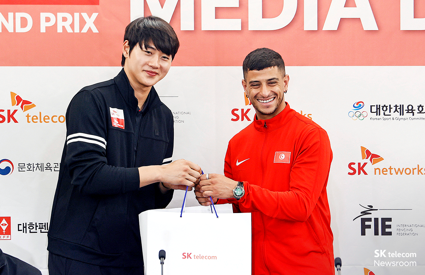 ‘2025 SKT 펜싱 그랑프리’ 찾아 서울에 모인 세계 최강의 펜서들_