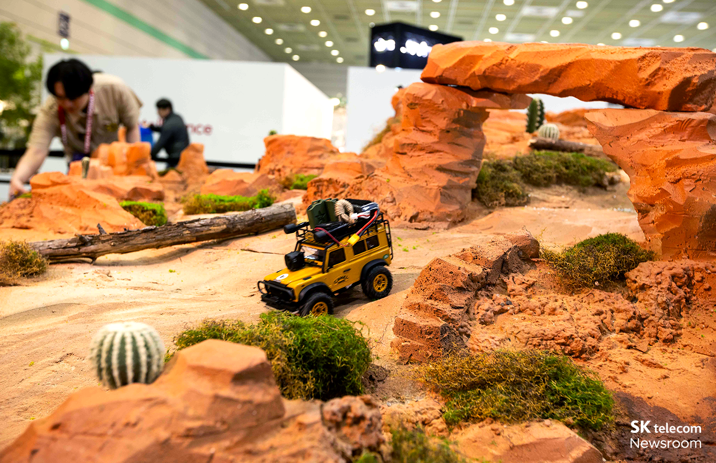 산업과 일상 속으로 들어온 SKT의 AI WIS 2025 현장 스케치